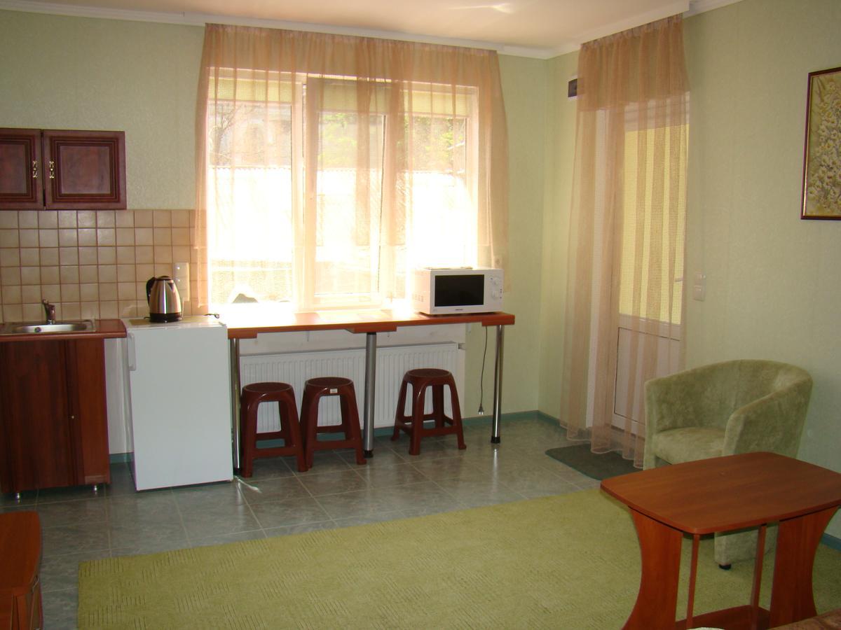 Mini-hotel in Odessa Yard Esterno foto